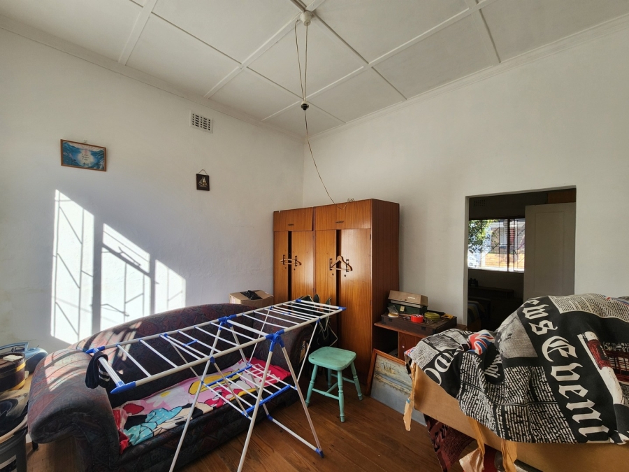 5 Bedroom Property for Sale in Walmer Estate Western Cape